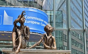 European Commission Proposes Blockchain RegTech Pilot