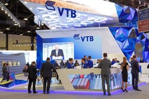 Analysts Discuss Bitcoin in Russia