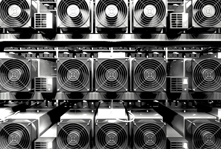 Confronting Bitcoin Network Issues Using Nakamoto Consensus and a Mining Parliament