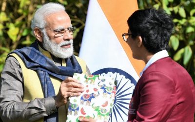 Indian Prime Minister Modi Awards Young Entrepreneur for Cryptocurrency App