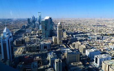 Saudi Central Bank Mulls Blockchain for Finance, Rejects Phasing Out Cash: Report