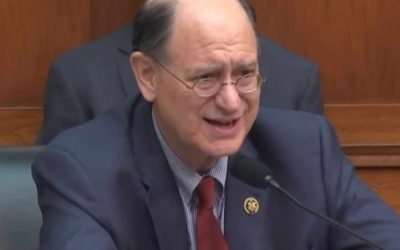 US Lawmaker Says ‘Too Much Money and Power’ Behind Crypto to Ban It