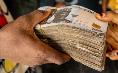 Nigerian Currency Slides 5% After Central Bank Injects More Than $80 Million Into Forex Market