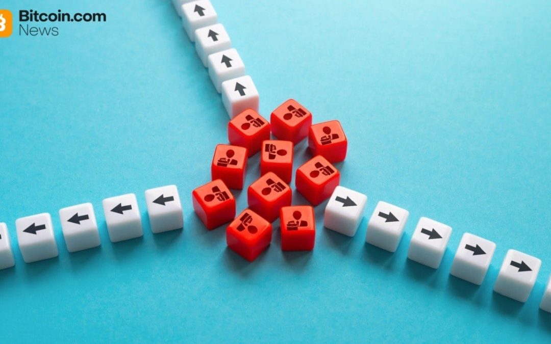 Bitcoin ETFs Suffer $870 Million Mass Exit as Ether Also Bleeds