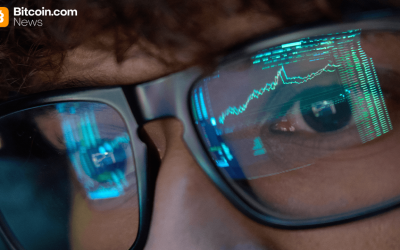 Bitcoin Consolidates Below $70K While Technicals Refuse to Pick a Side