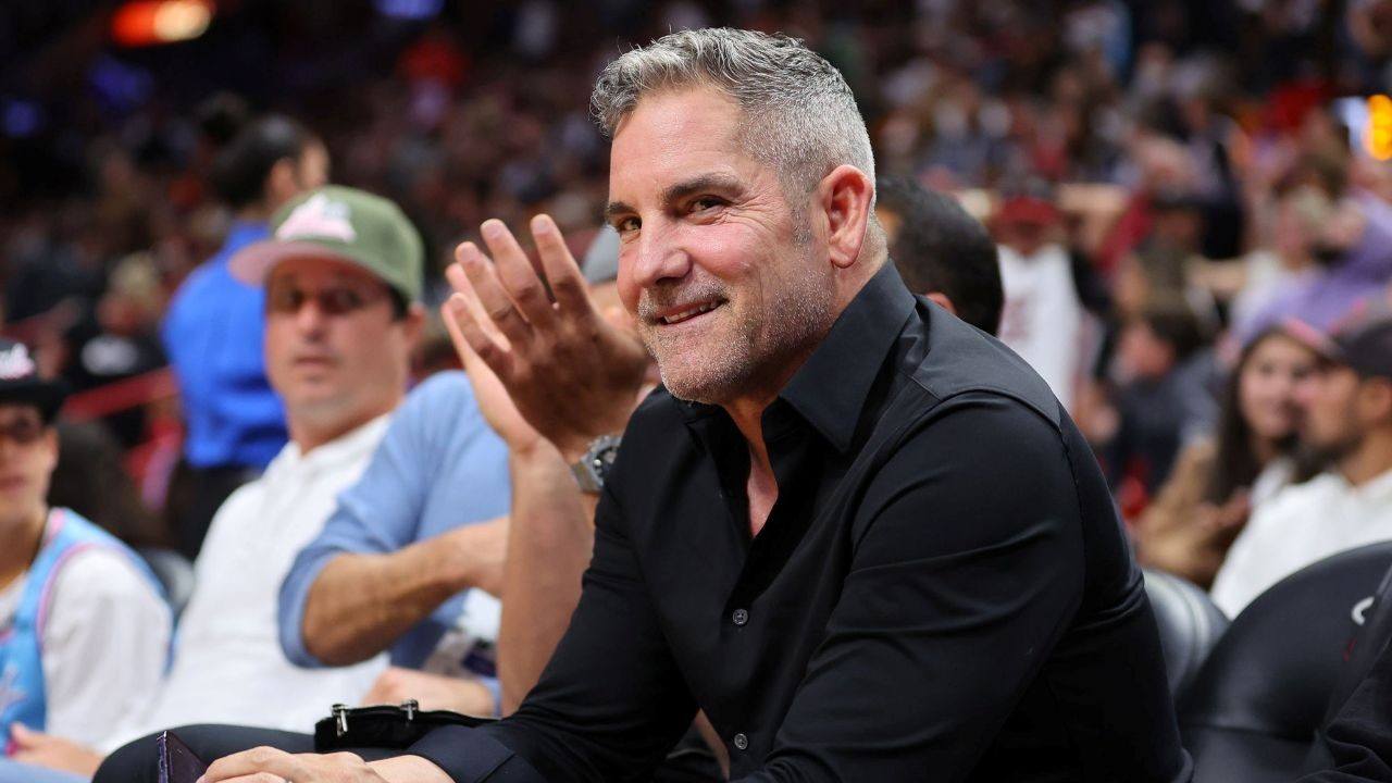Grant Cardone Buys the Dip: Cardone Capital Tops 2,700 BTC With Bitcoin Near $59K – Bitcoin News