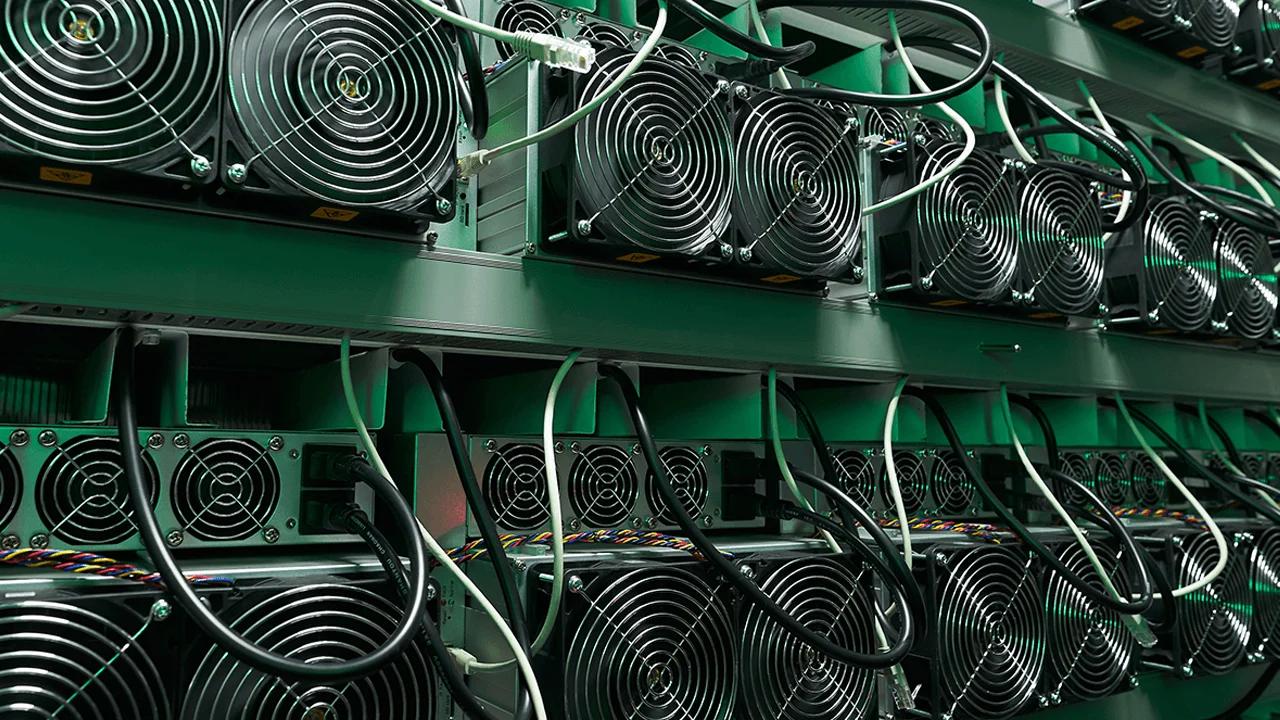 Bitcoin Miners Pocket $1B in August, but Halving Pain Still Lingers