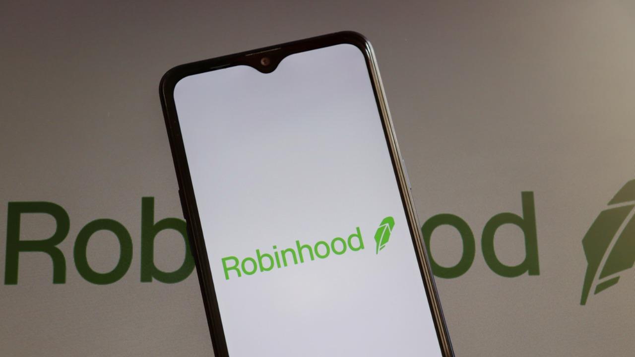 Robinhood Tops Binance bStocks With 862,800 Holders in 2 Months – Bitcoin News